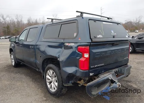 2020 Chevrolet Silverado 1500 4Wd Short Bed Custom из США, поврежденный, VIN 3GCUYBEF2LG331360